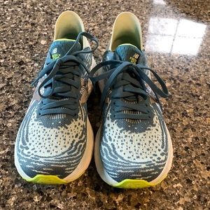 Sz 7 New Balance Fresh Foam 1080